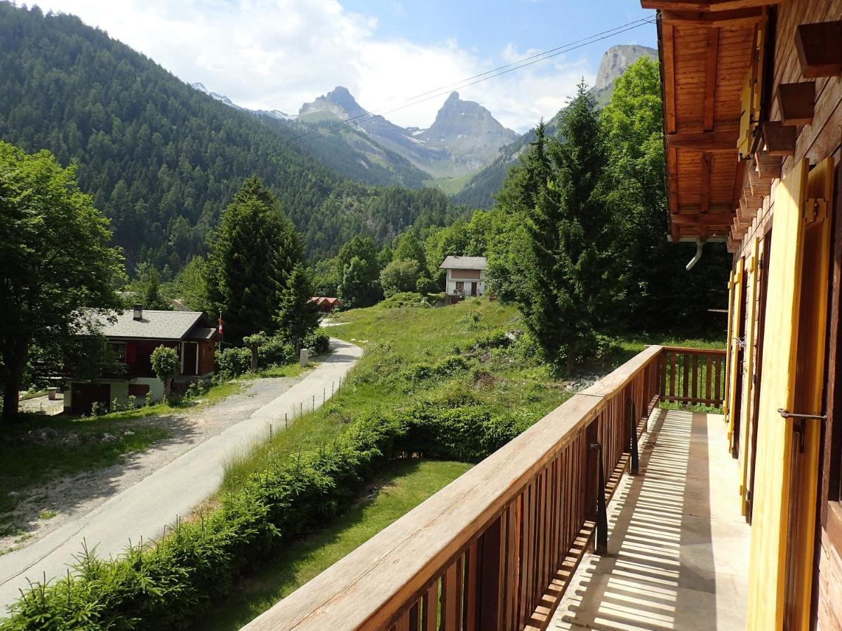 Vila Chalet Le Muguet Ovronnaz Exteriér fotografie